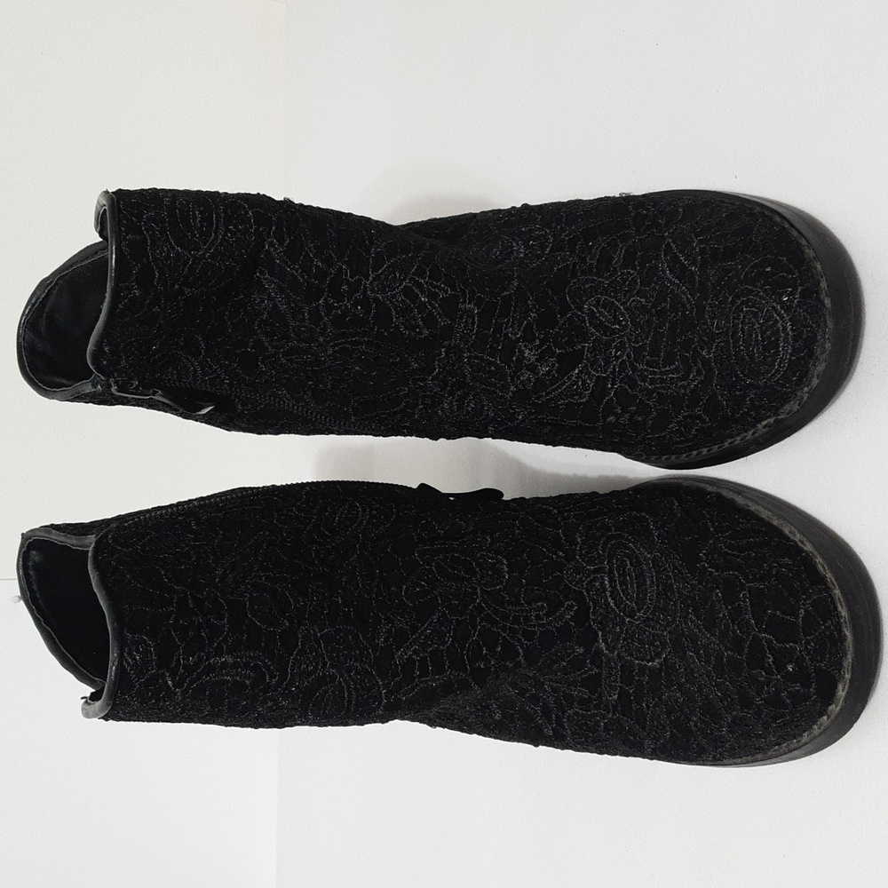 Very Volatile Los Angeles Ophelia Lace Overlay Ankle Boots